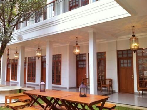De' Halimun Guest House Бандунг Экстерьер фото